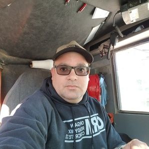 Meet your Posher, Joel